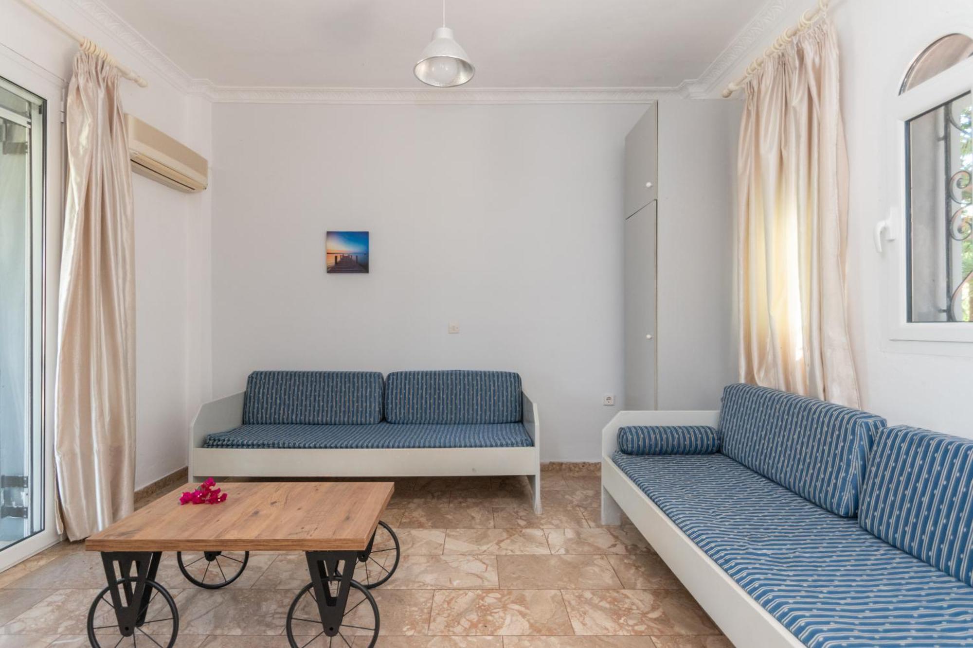 Appartement Markella By 